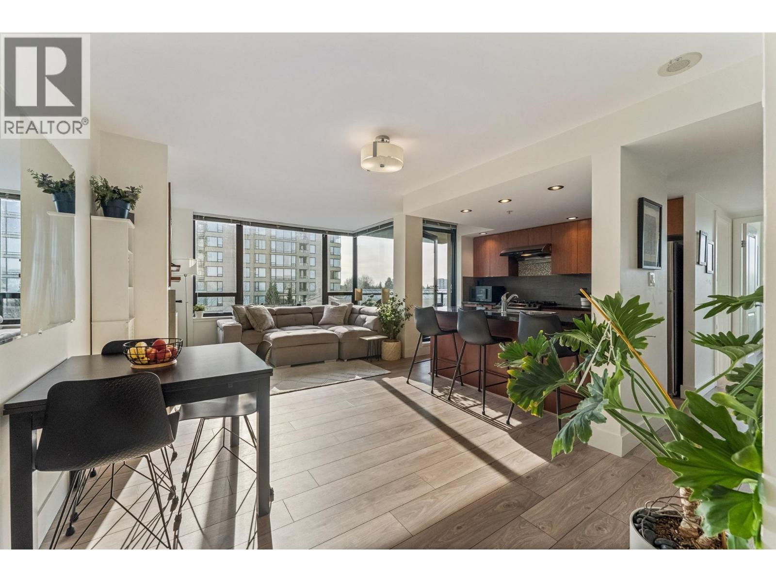 808 9180 Hemlock Drive, Richmond, British Columbia  V6Y 4J5 - Photo 4 - R3087545