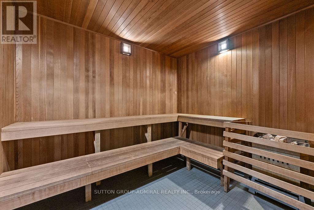 1105 - 501 St. Clair Avenue, Toronto, Ontario  M5P 0A2 - Photo 32 - C12767826