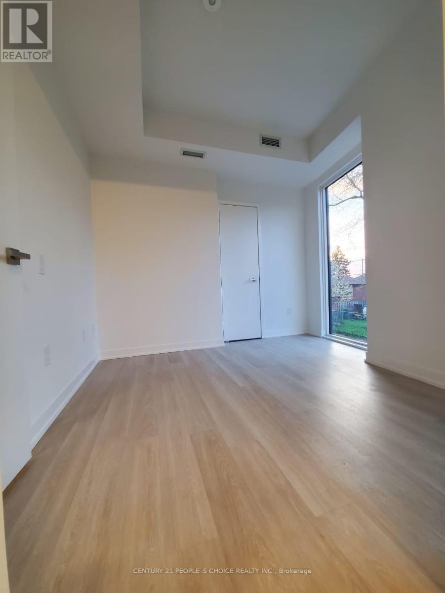 233 - 500 Wilson Avenue, Toronto, Ontario  M3H 0E5 - Photo 3 - C12767844