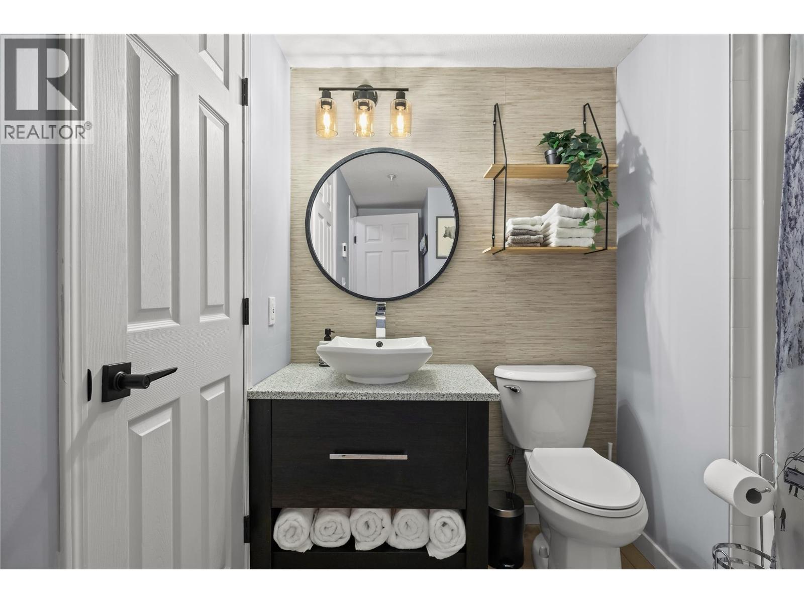 215 Kettleview Road Unit# 105 Big White Photo 17