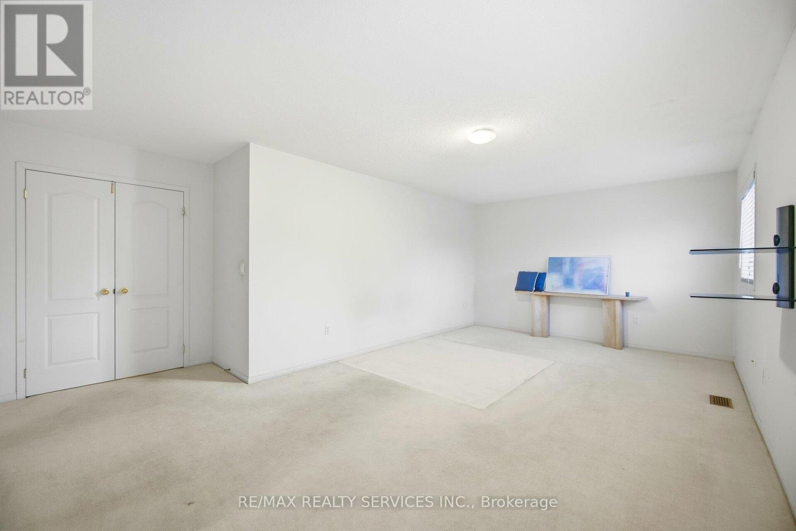 115 Woodvalley Drive, Brampton, Ontario  L7A 2E1 - Photo 29 - W12763302