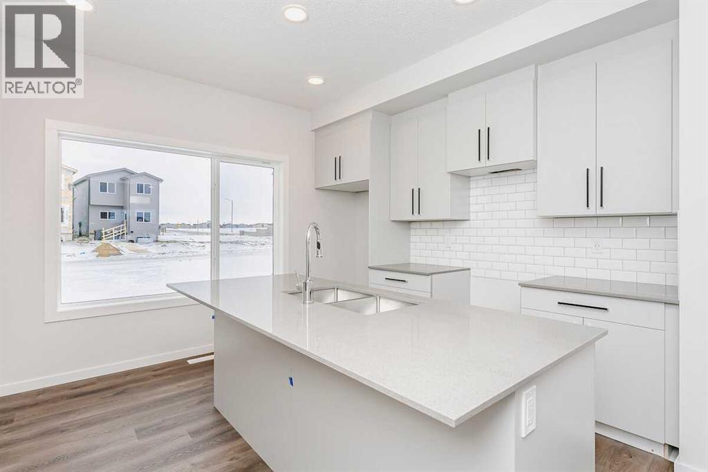 230 Heartwood Parade Se, Calgary, Alberta  T3S 0S1 - Photo 3 - A2284615