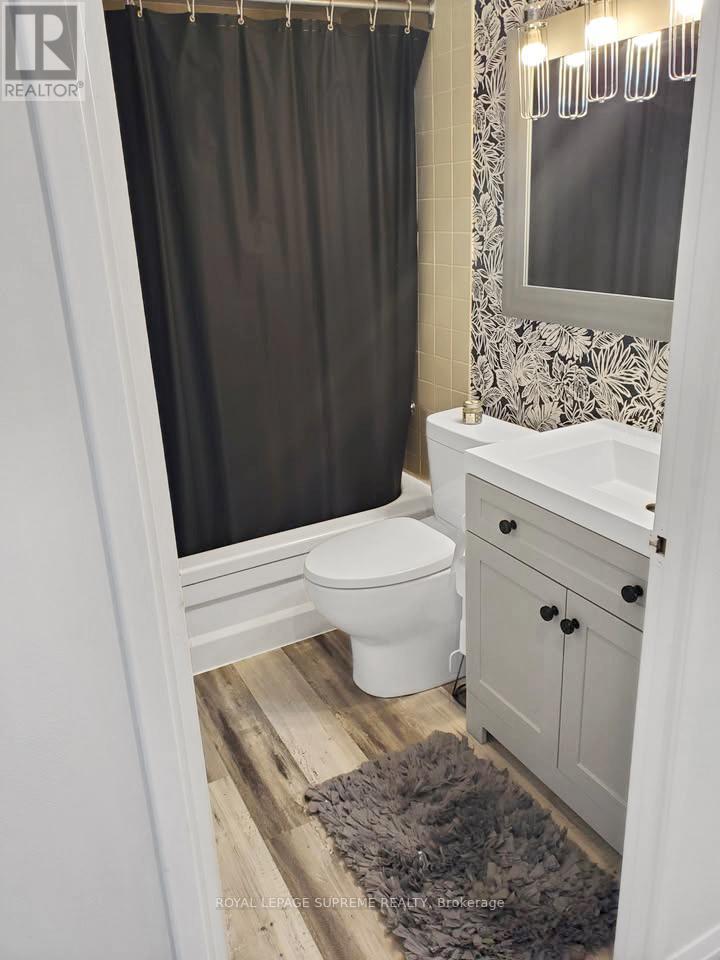 804 - 270 Scarlett Road, Toronto, Ontario  M6N 4X7 - Photo 12 - W12767830