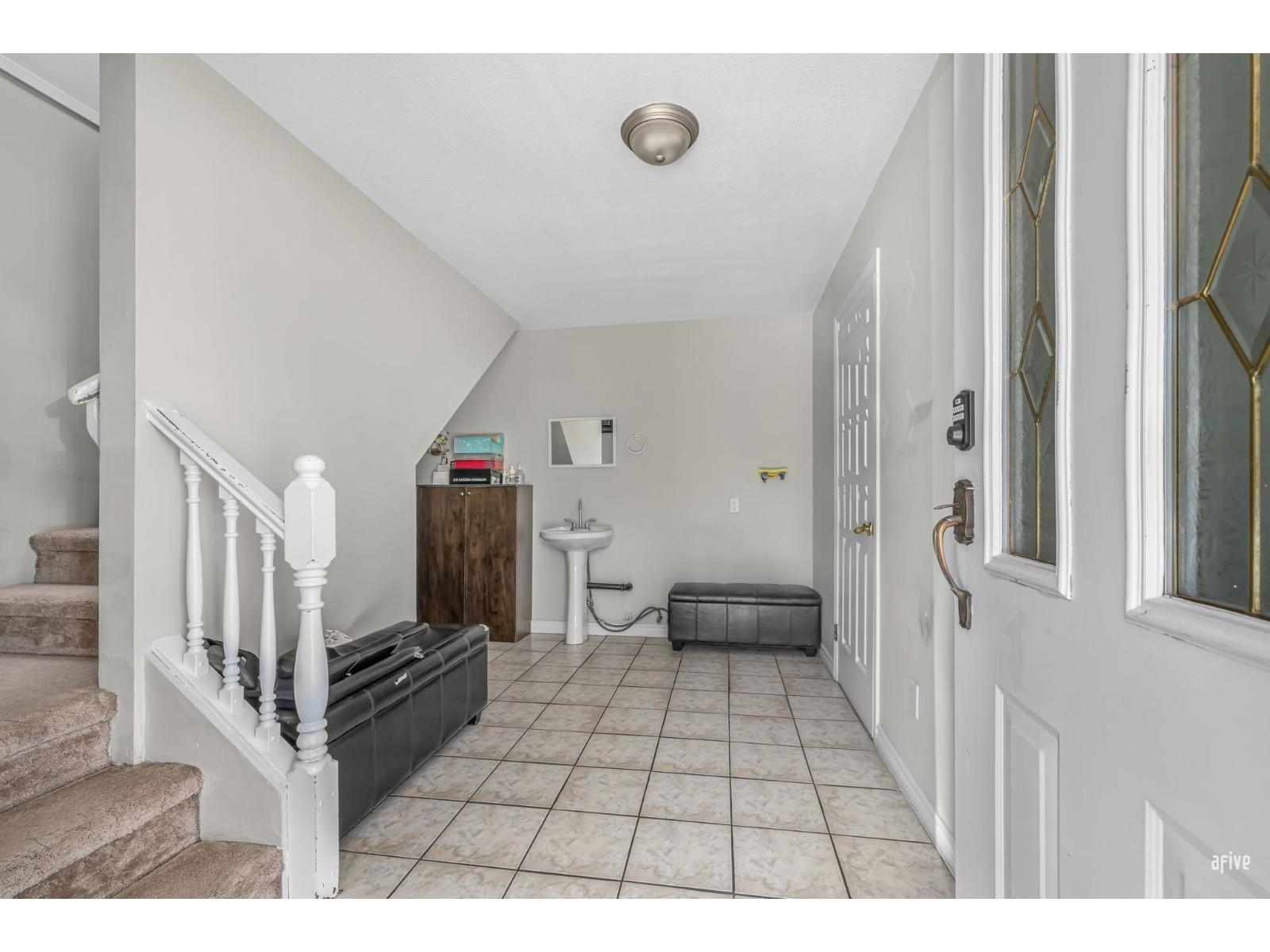 14373 66 Avenue, Surrey, British Columbia  V3W 2B4 - Photo 3 - R3087471