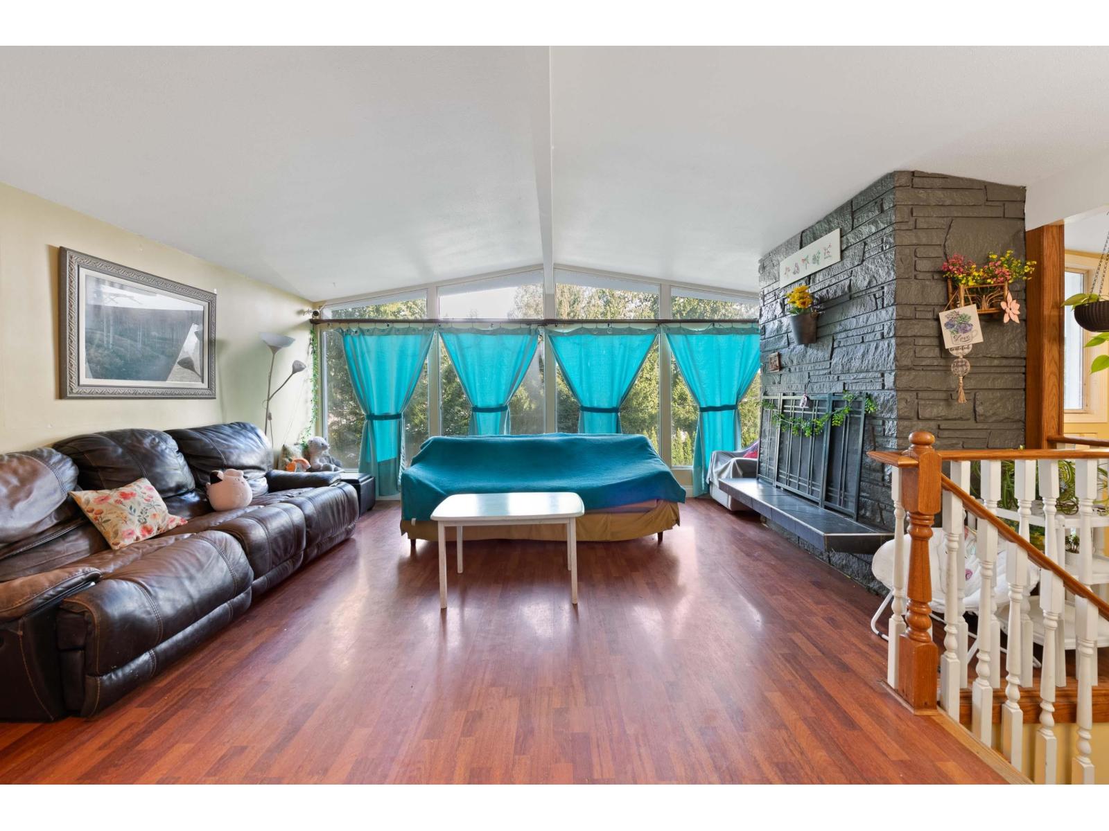 20624 48 Avenue, Langley, British Columbia  V3A 3L6 - Photo 4 - R3087595