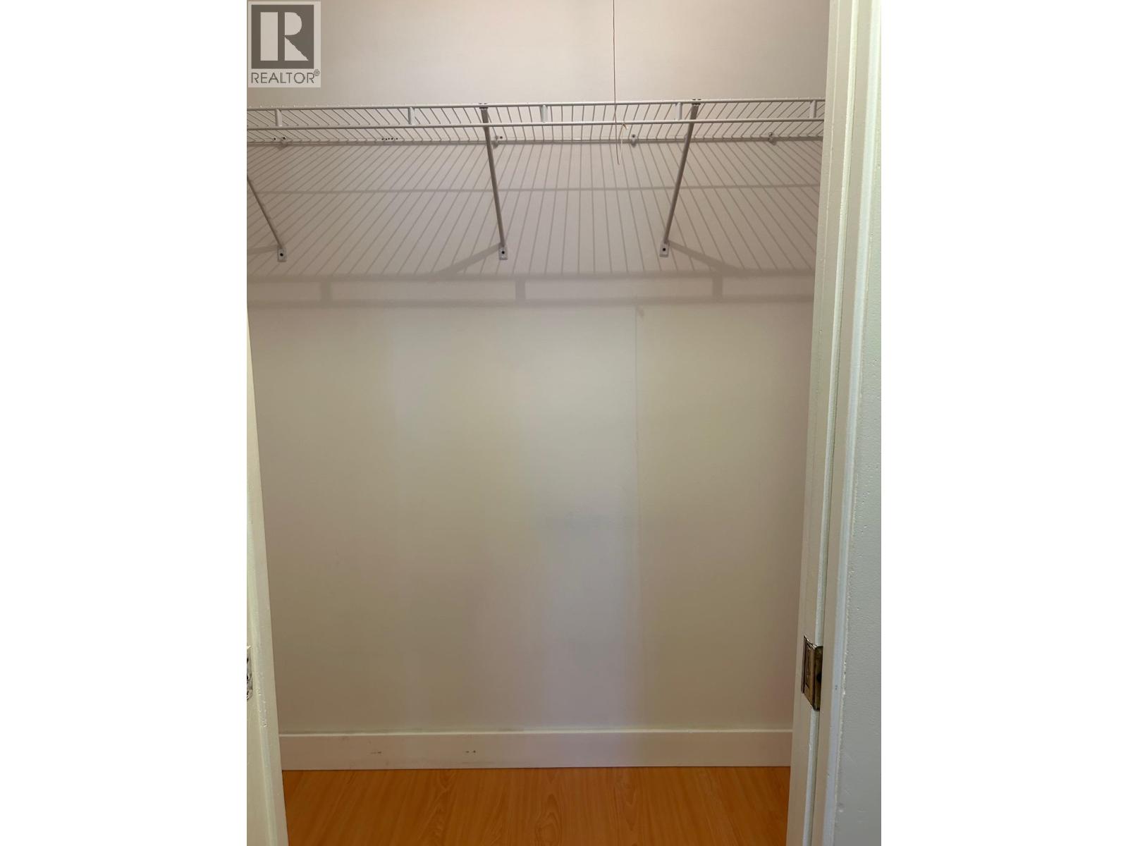 203 1958 E 47th Avenue, Vancouver, British Columbia  V5P 3X5 - Photo 15 - R3084975