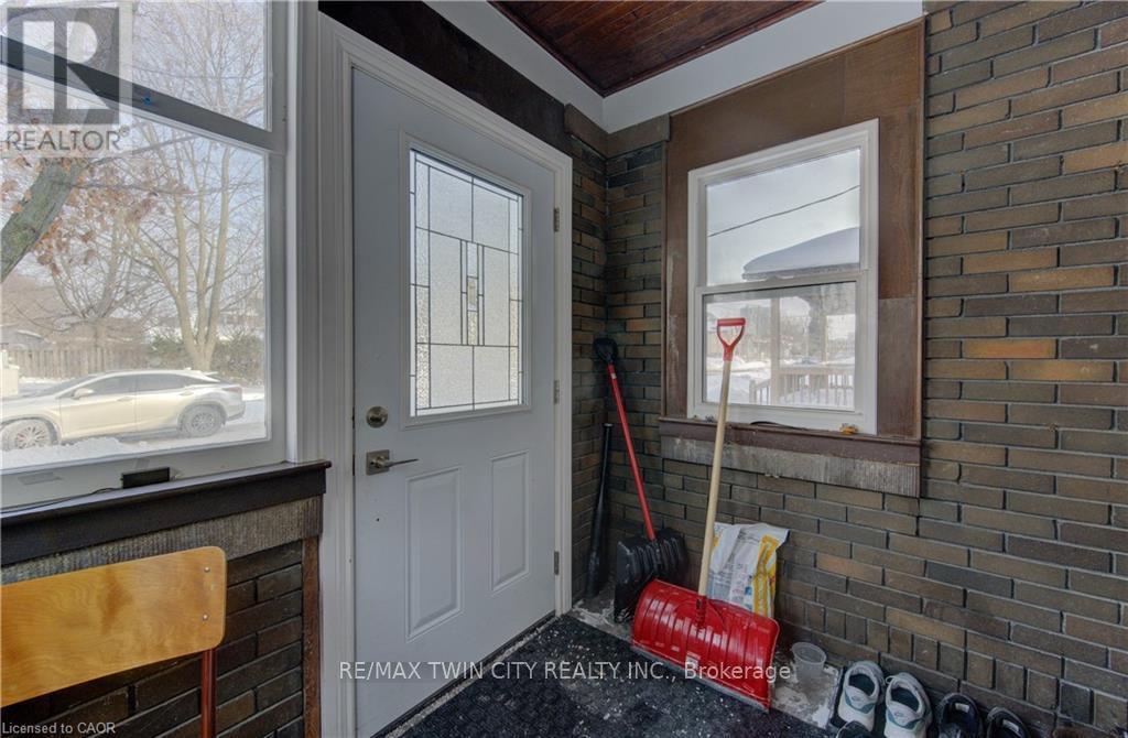61 Waterloo Street, Kitchener, Ontario  N2H 3V1 - Photo 22 - X12767854