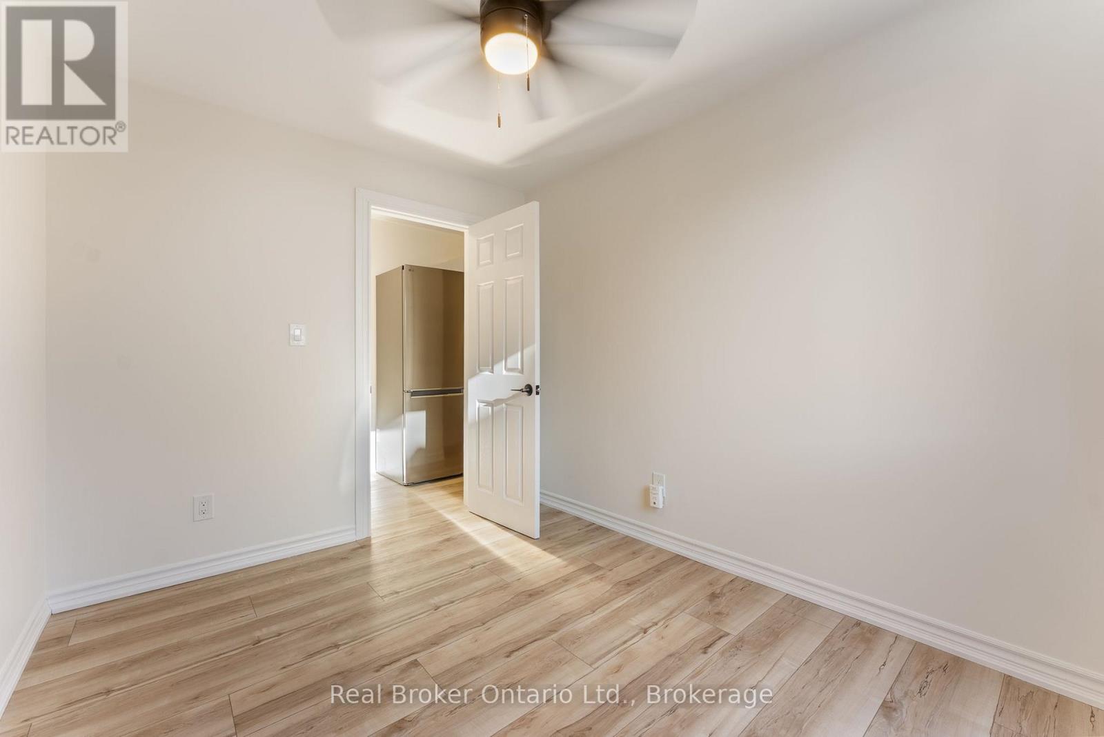 7 - 985 Kingsway Drive, Burlington, Ontario  L7T 3J1 - Photo 16 - W12767936