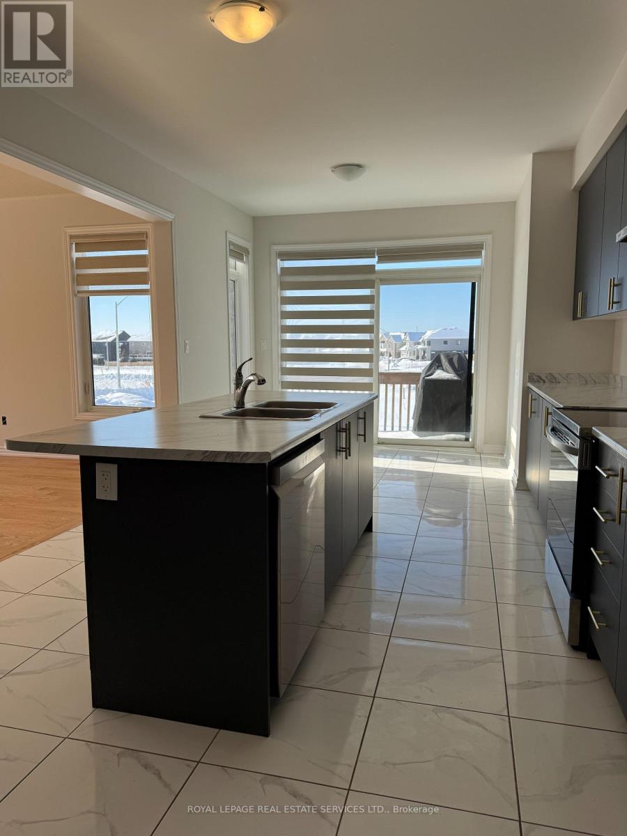 27 Rochester Drive, Barrie, Ontario  L9J 0V9 - Photo 18 - S12765516