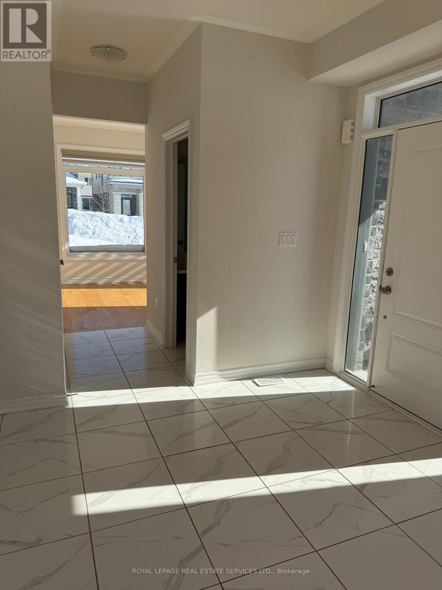 27 Rochester Drive, Barrie, Ontario  L9J 0V9 - Photo 10 - S12765516