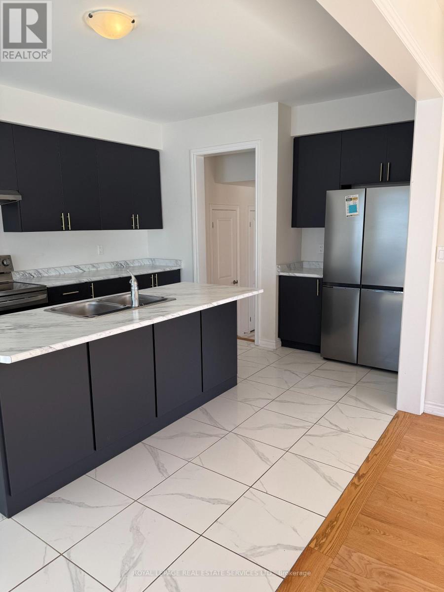 27 Rochester Drive, Barrie, Ontario  L9J 0V9 - Photo 19 - S12765516