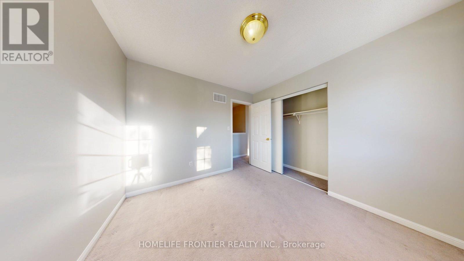 53 Frontenac Crescent, Brampton, Ontario  L7A 3M8 - Photo 24 - W12766544