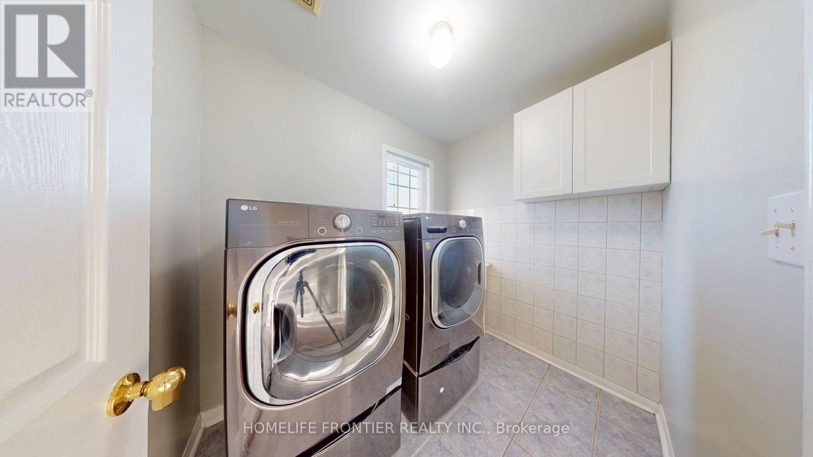 53 Frontenac Crescent, Brampton, Ontario  L7A 3M8 - Photo 28 - W12766544