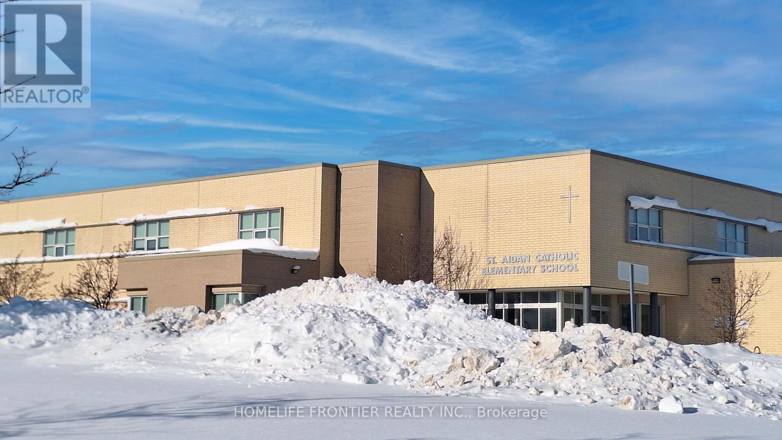 53 Frontenac Crescent, Brampton, Ontario  L7A 3M8 - Photo 43 - W12766544