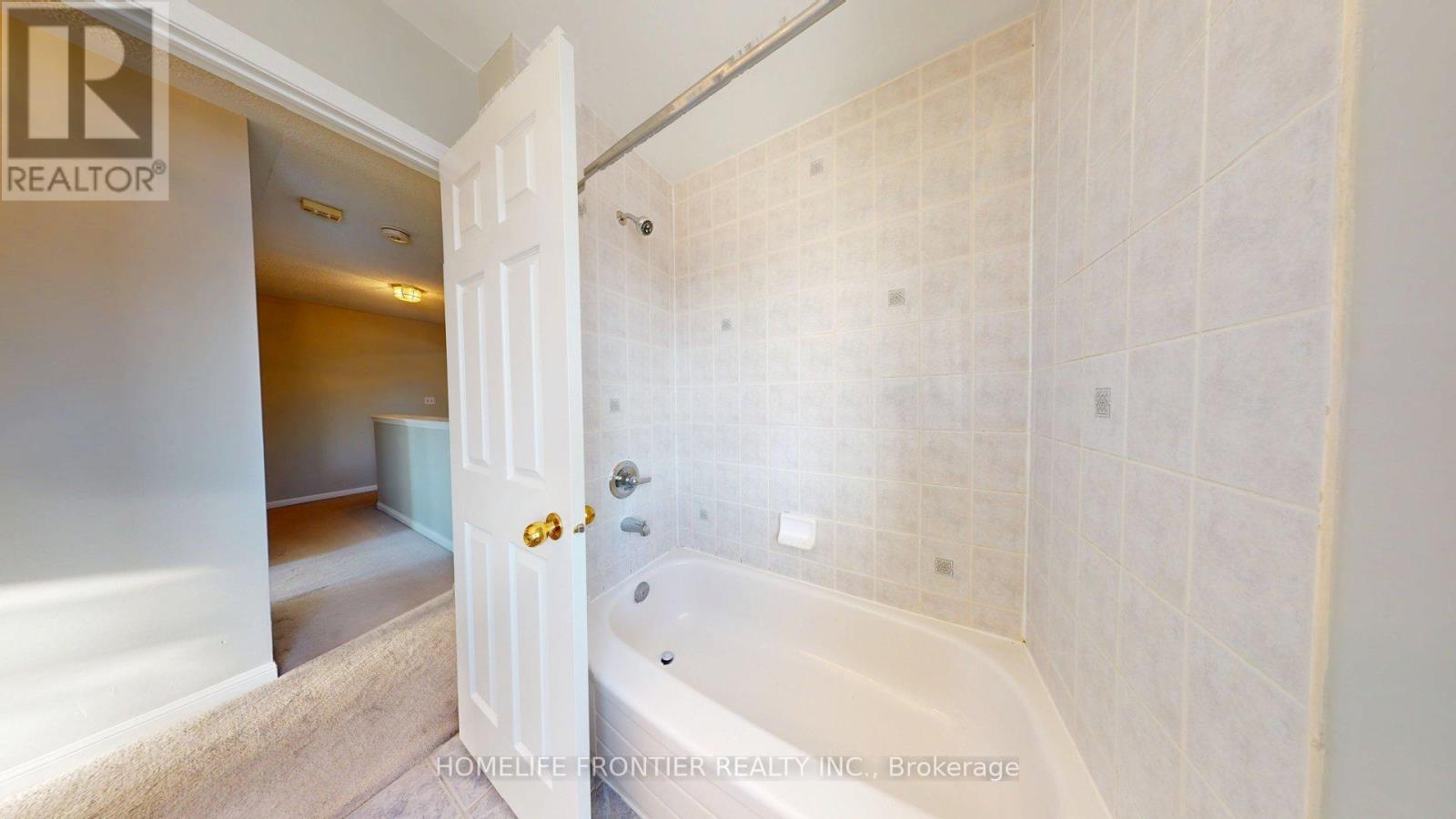 53 Frontenac Crescent, Brampton, Ontario  L7A 3M8 - Photo 27 - W12766544