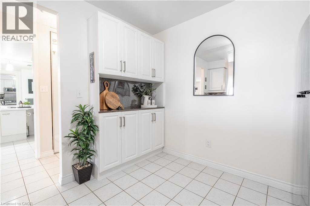 1276 Maple Crossing Boulevard Unit# 606, Burlington, Ontario  L7S 2J9 - Photo 8 - 40803121