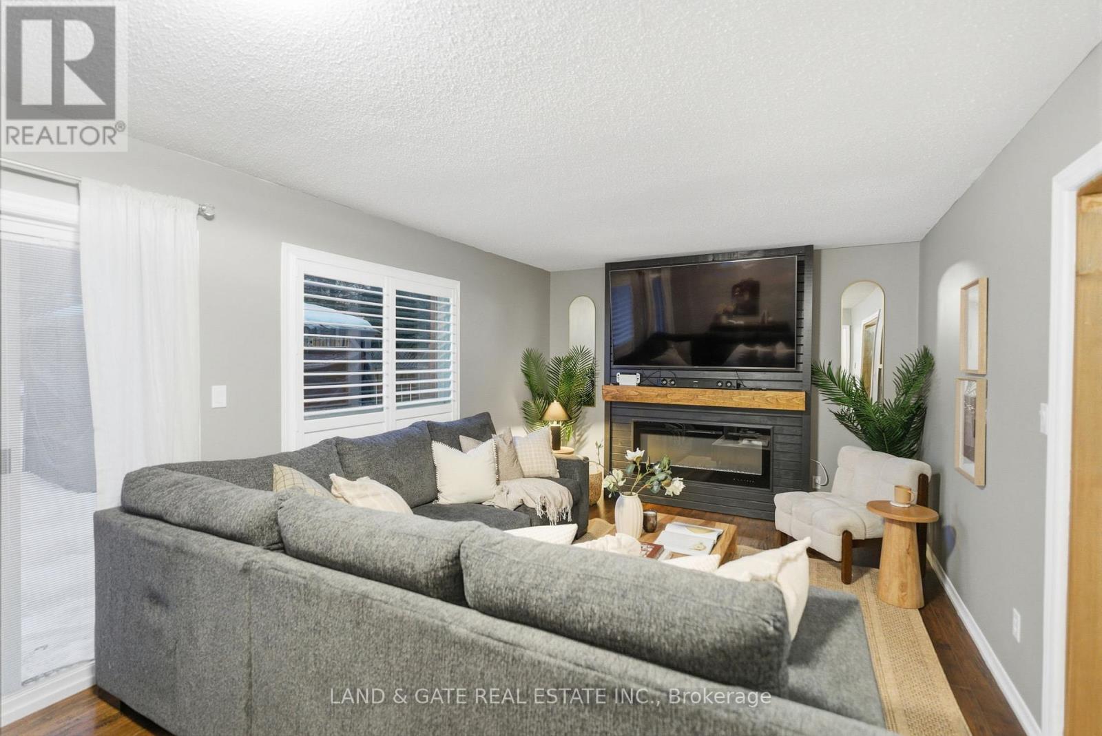 87 Hooper Square, Clarington, Ontario  L1C 4X7 - Photo 10 - E12767946