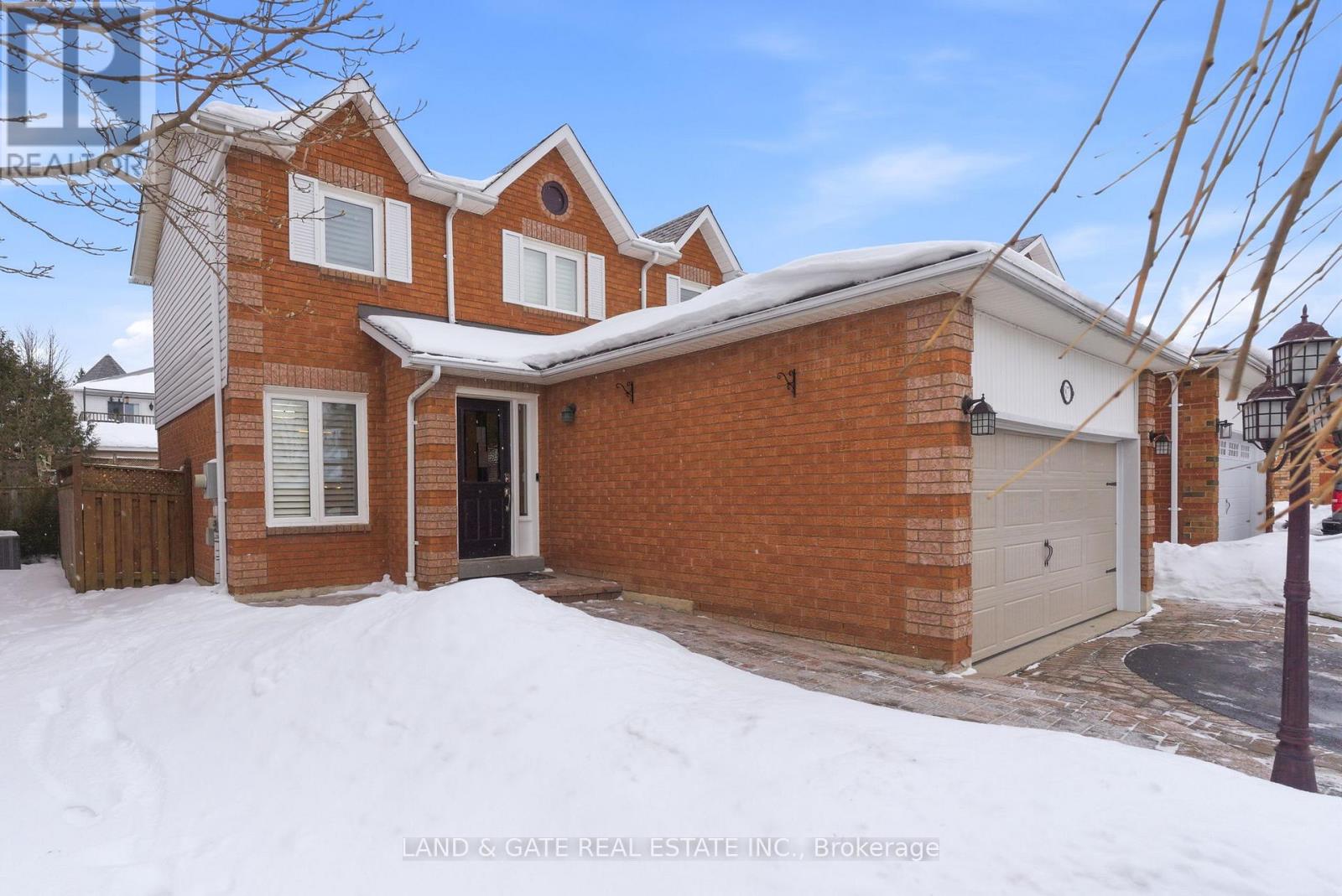 87 Hooper Square, Clarington, Ontario  L1C 4X7 - Photo 2 - E12767946