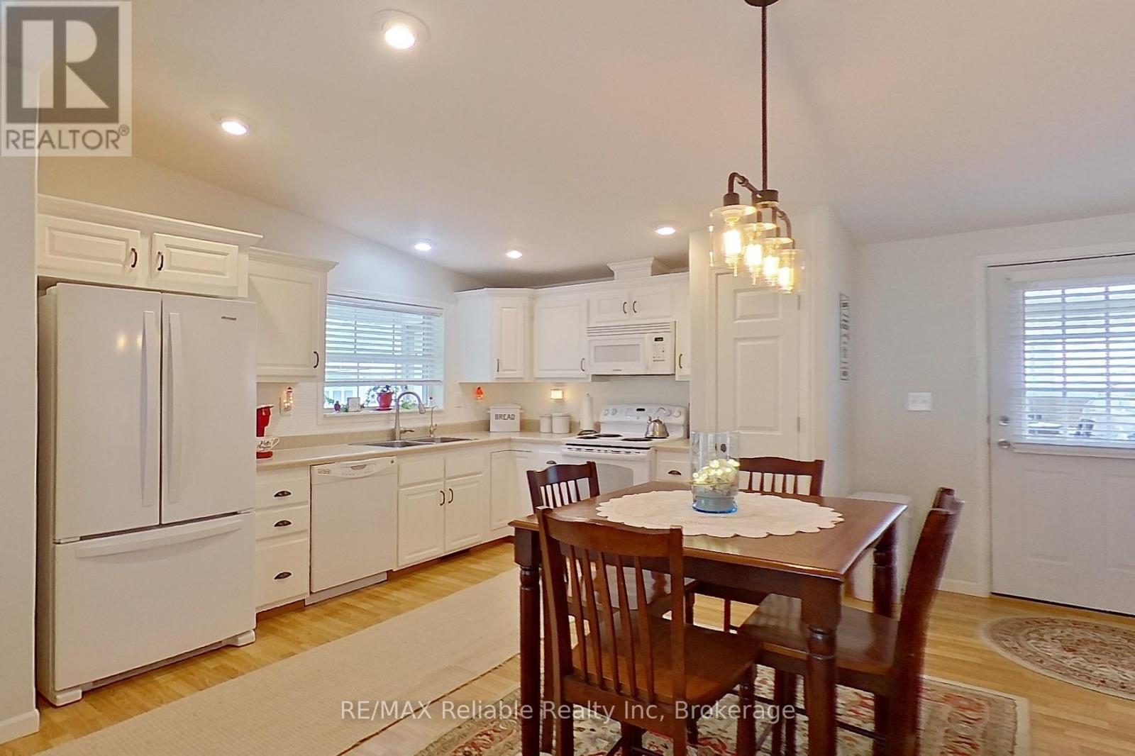 52 Cherokee Lane, Ashfield-Colborne-Wawanosh, Ontario  N7A 3Y2 - Photo 13 - X12767928