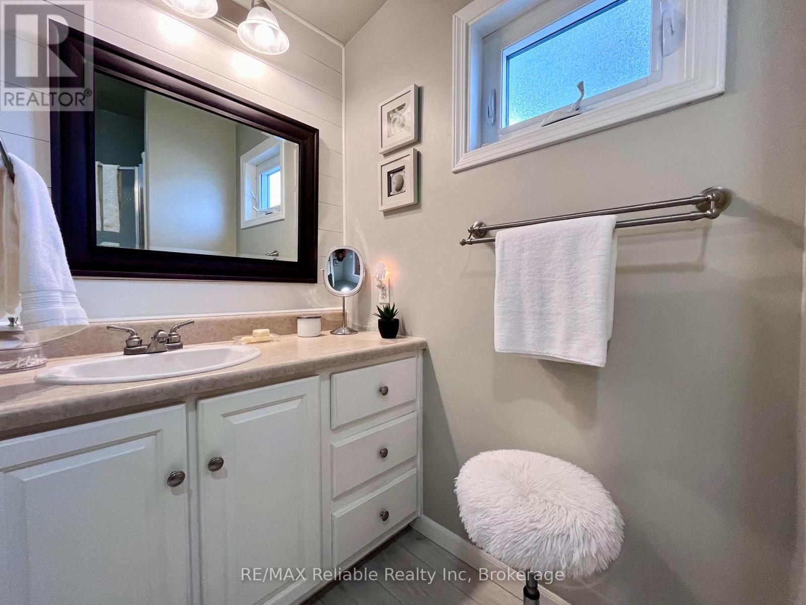 52 Cherokee Lane, Ashfield-Colborne-Wawanosh, Ontario  N7A 3Y2 - Photo 23 - X12767928