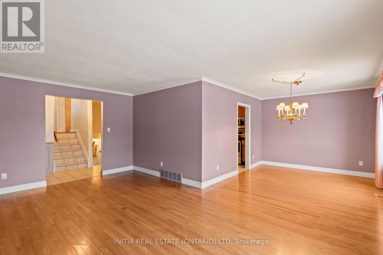 30 Stoney Court, Tillsonburg, Ontario  N4G 4R7 - Photo 9 - X12767874