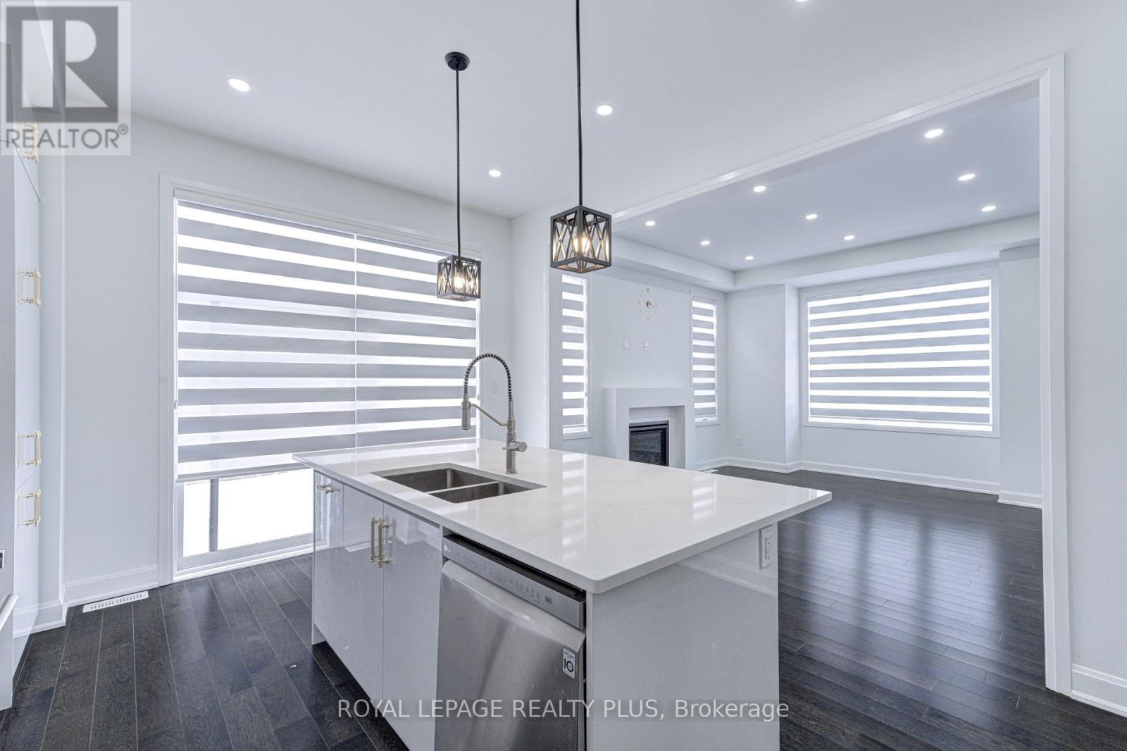 1479 Lakeport Crescent, Oakville, Ontario  L6H 7G1 - Photo 21 - W12767088