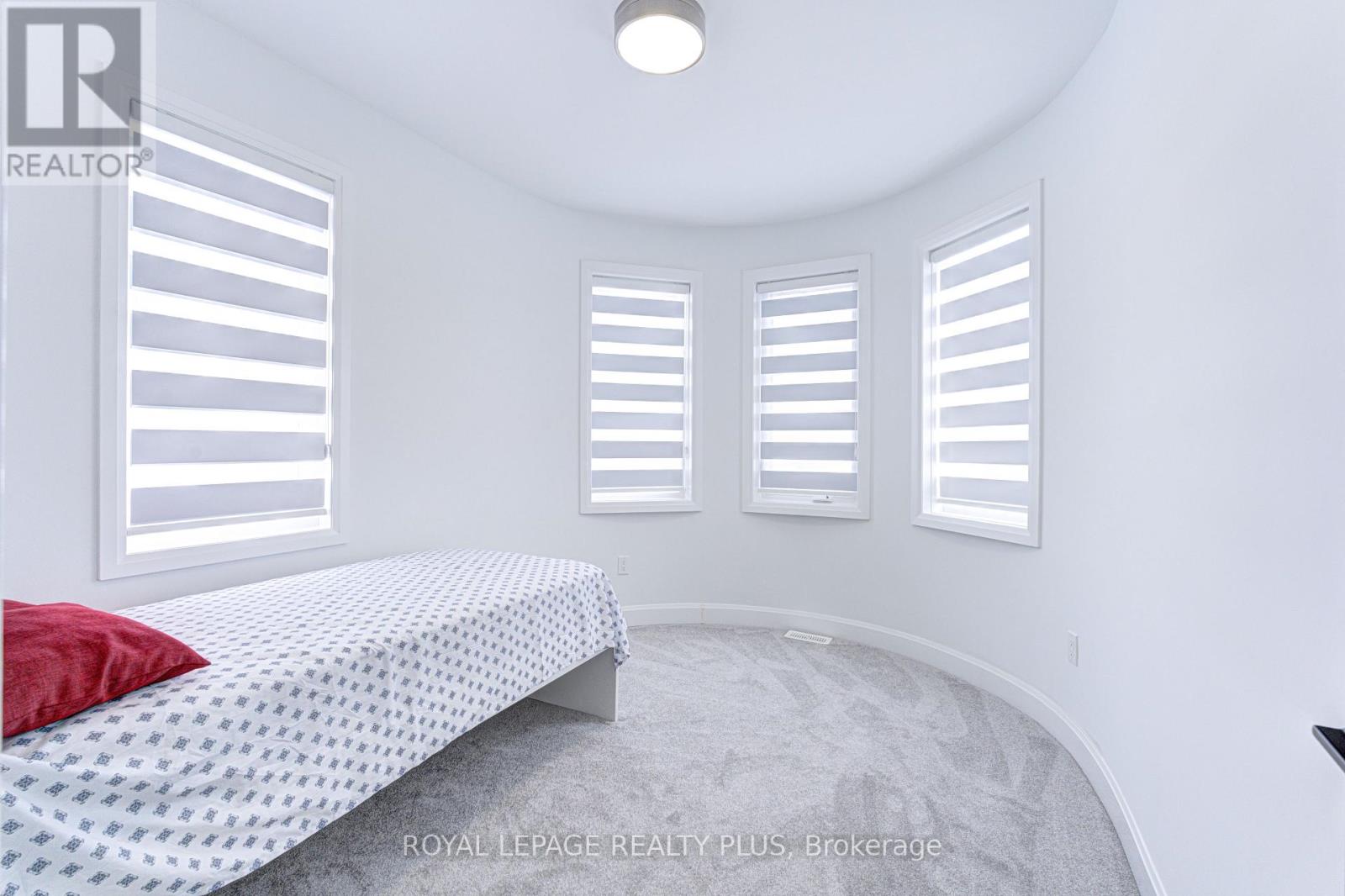 1479 Lakeport Crescent, Oakville, Ontario  L6H 7G1 - Photo 24 - W12767088