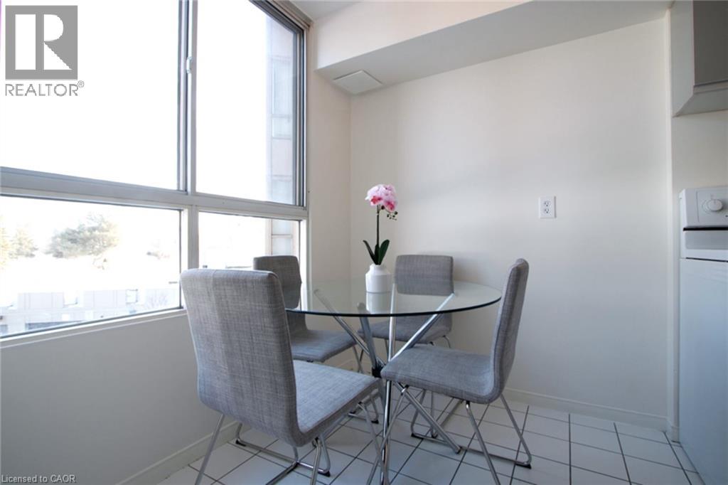 1485 E Lakeshore Road E Unit# 216, Mississauga, Ontario  L5E 3G2 - Photo 16 - 40803527