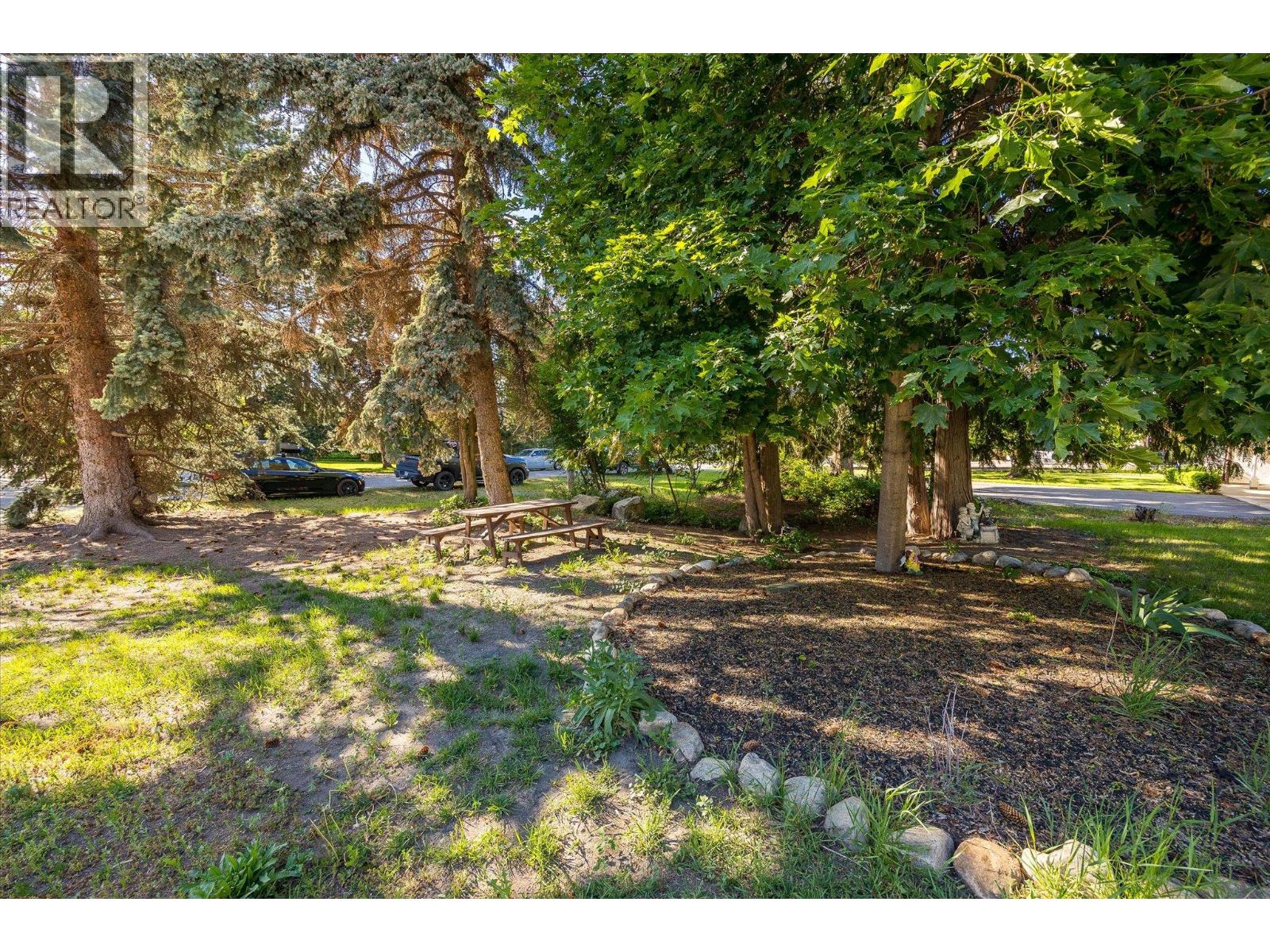 4671 Fordham Road Kelowna Photo 42