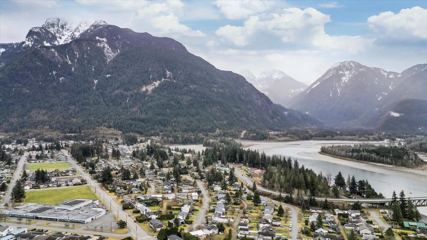 385 3rd Avenue, Hope, Hope, British Columbia  V0X 1L1 - Photo 35 - R3087603