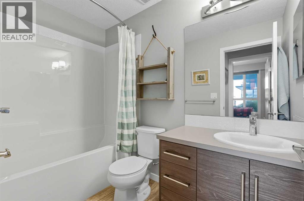 304, 122 Mahogany Centre Se, Calgary, Alberta  T3M 2Y1 - Photo 12 - A2284266