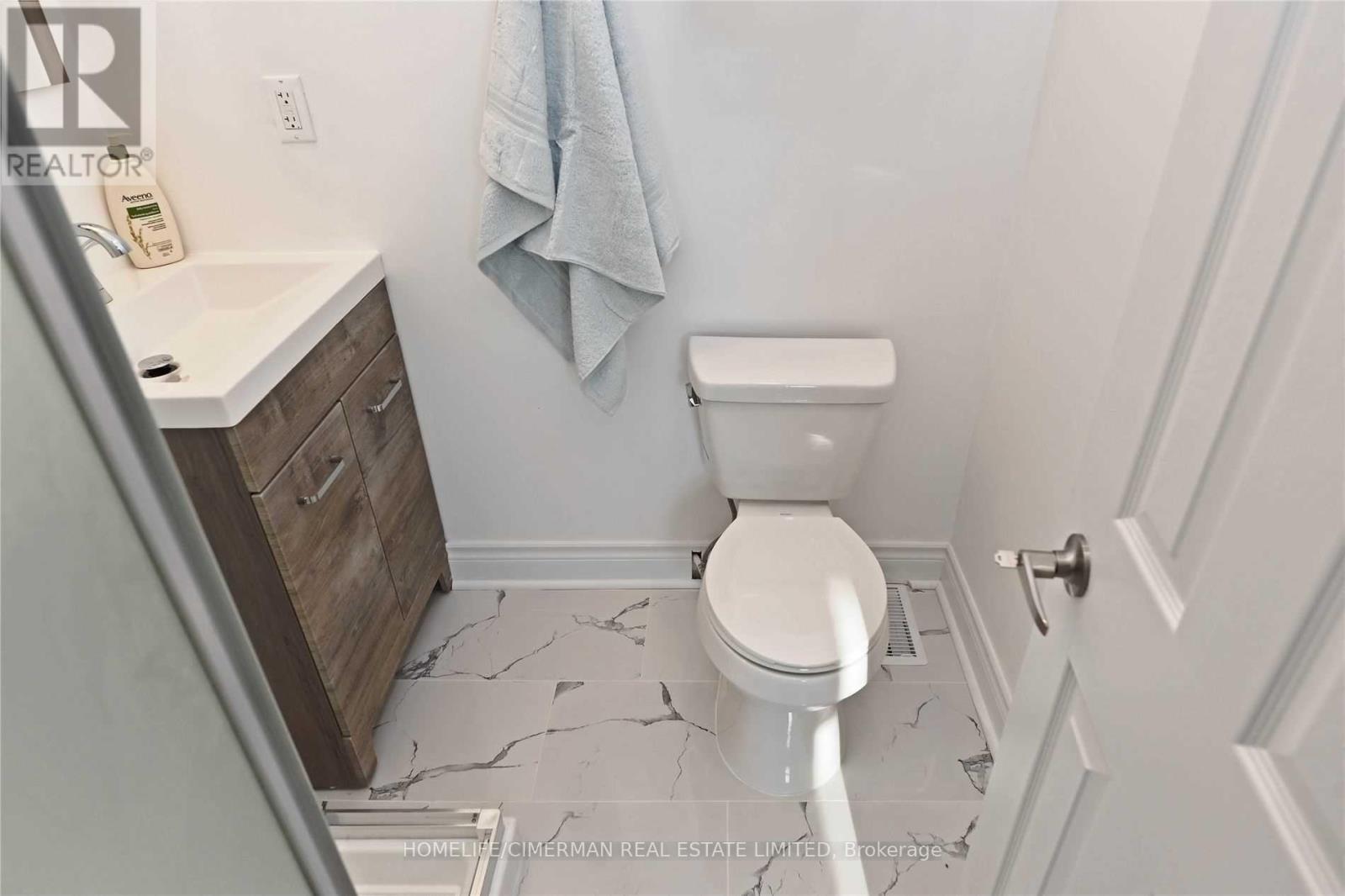 Main Floor - 315 Muriel Avenue, Oshawa, Ontario  L1J 2W8 - Photo 9 - E12767884