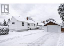 MAIN - 61 HART AVENUE, Toronto, Ontario