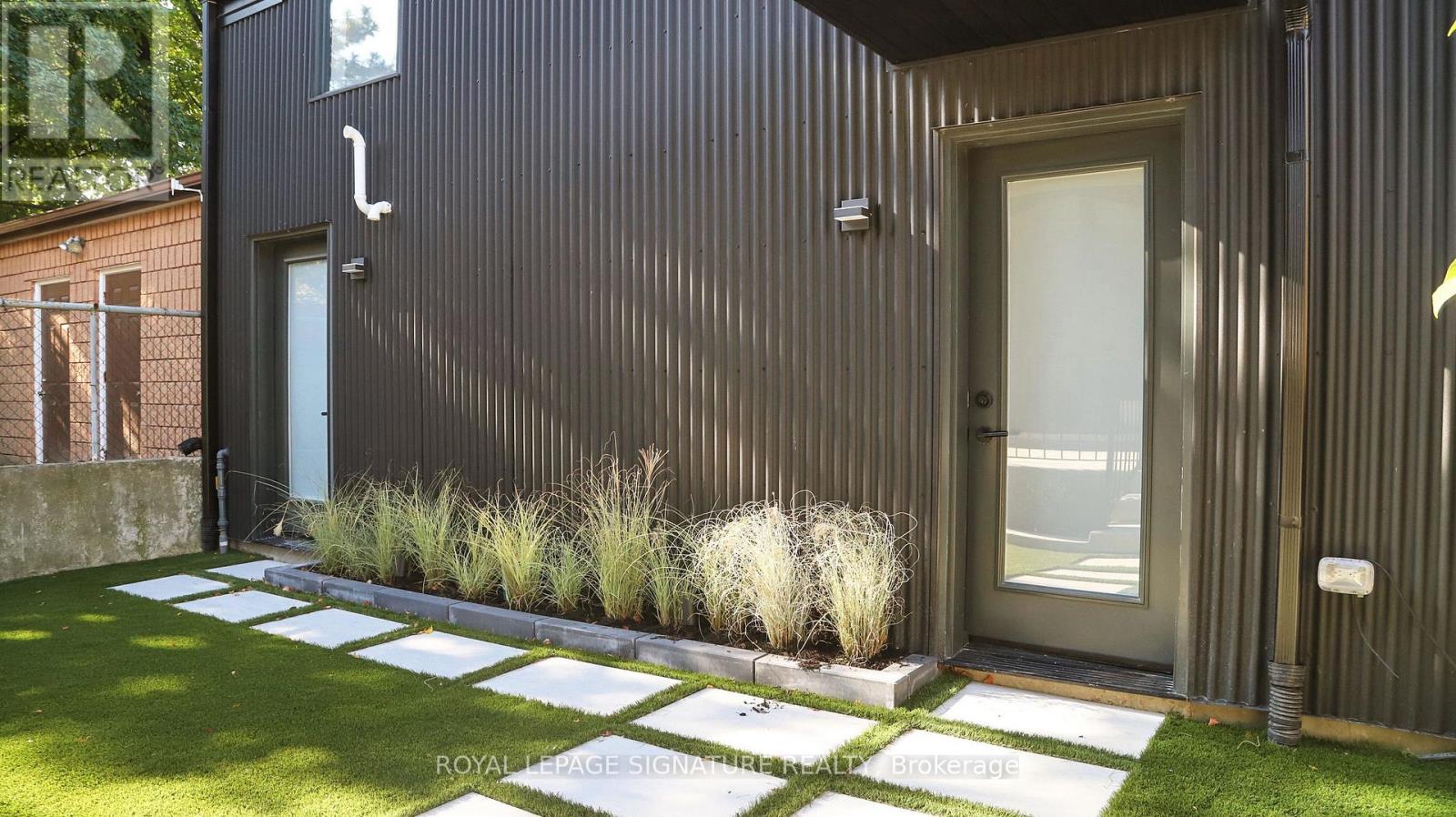 Main - 82 Gough Avenue, Toronto (Playter Estates-Danforth), Ontario  M4K 3N8 - Photo 31 - E12767968