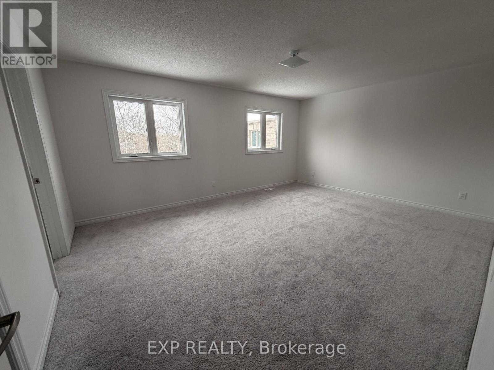 52 Baycroft Boulevard, Essa, Ontario  L3W 0M1 - Photo 5 - N12767918