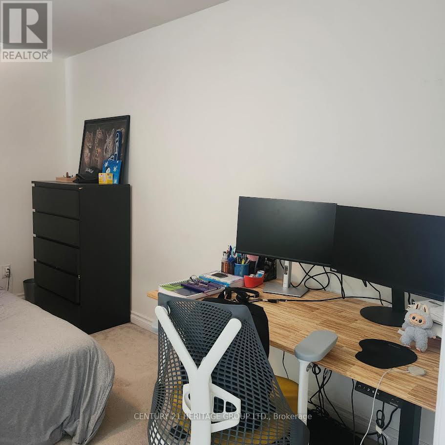 1 - 80 Rockport Crescent, Richmond Hill, Ontario  L4C 2L8 - Photo 10 - N12767922