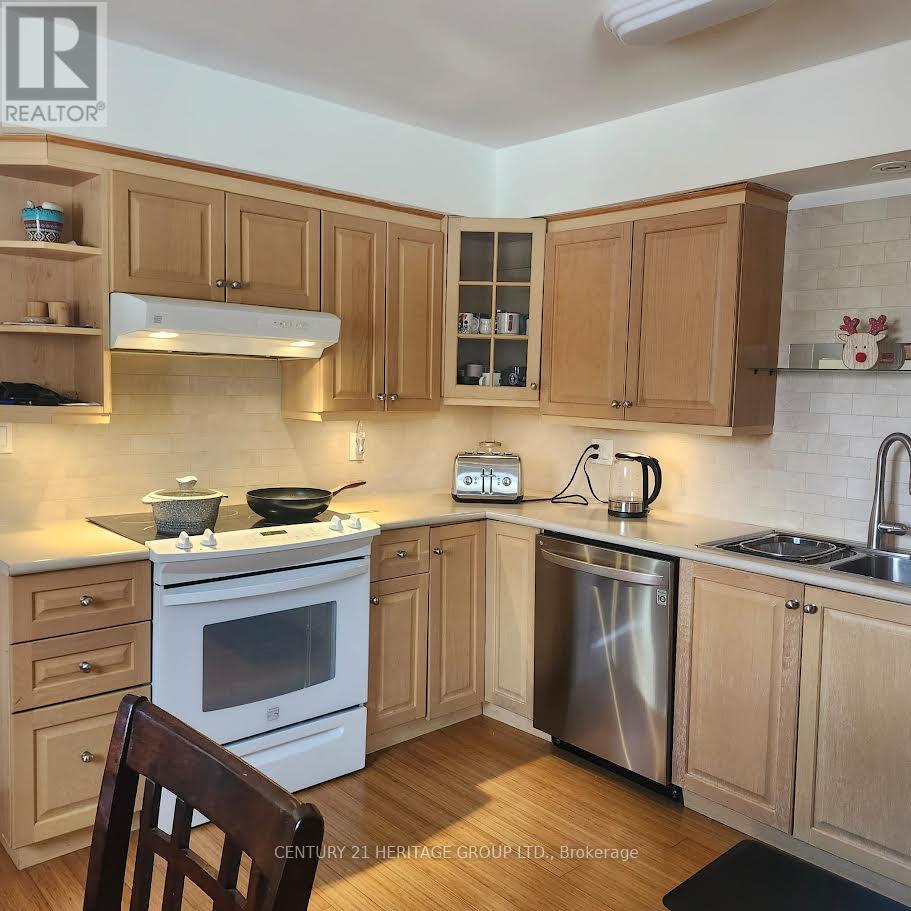 1 - 80 Rockport Crescent, Richmond Hill, Ontario  L4C 2L8 - Photo 13 - N12767922