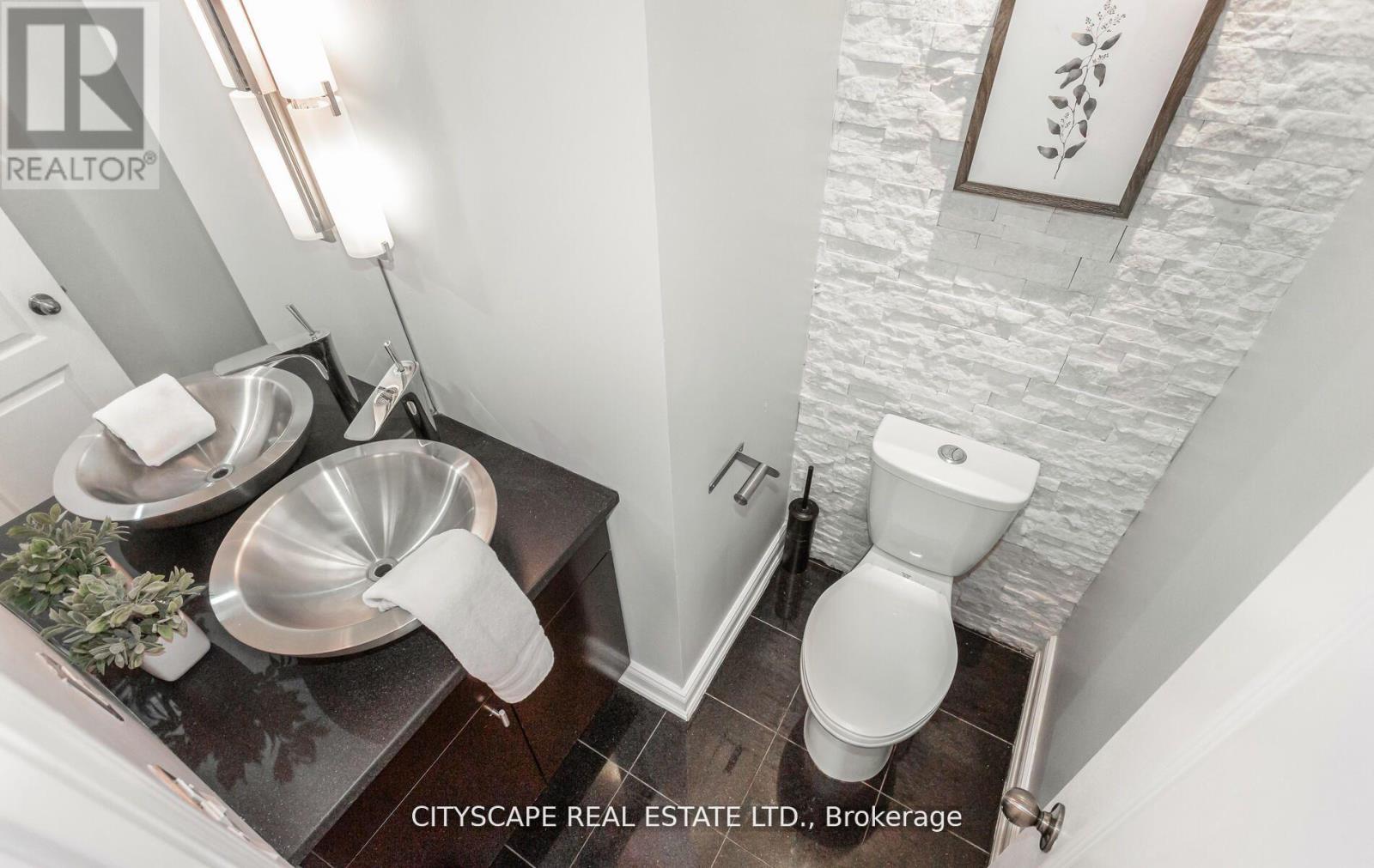 194 Tawny Crescent, Oakville (Br Bronte), Ontario  L6L 6T4 - Photo 26 - W12767866