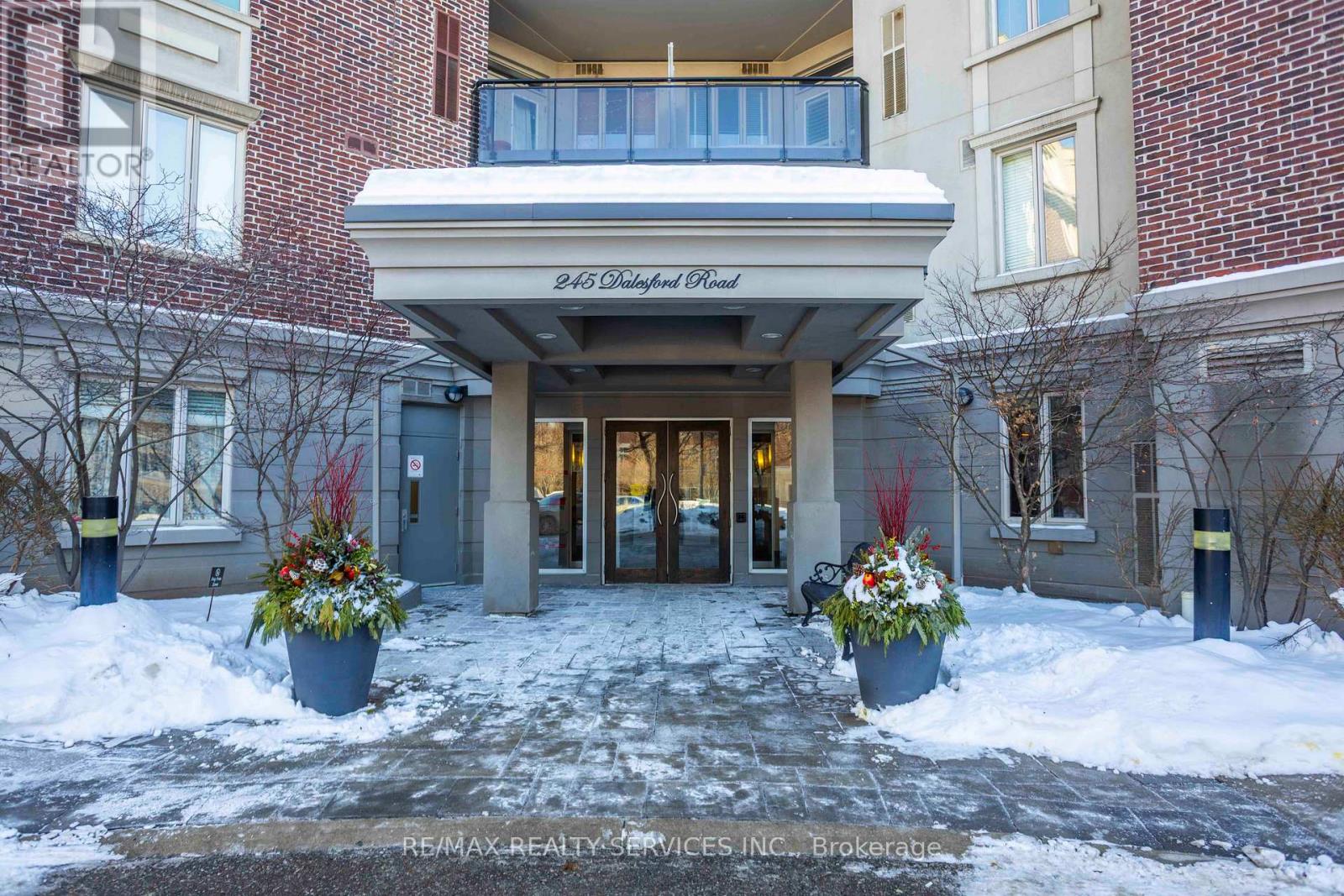 321 - 245 Dalesford Road, Toronto, Ontario  M8Y 4H7 - Photo 2 - W12767916