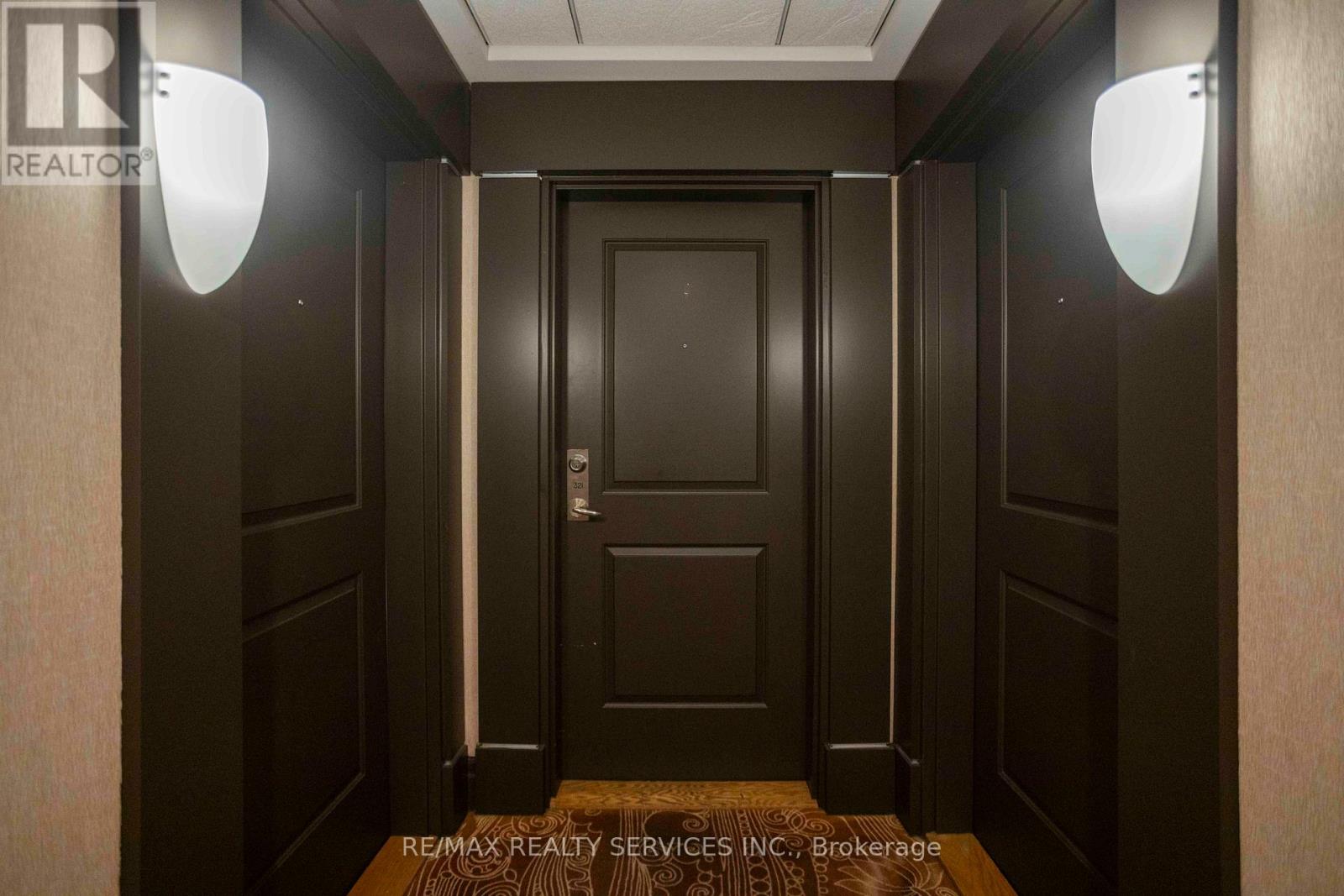 321 - 245 Dalesford Road, Toronto, Ontario  M8Y 4H7 - Photo 4 - W12767916