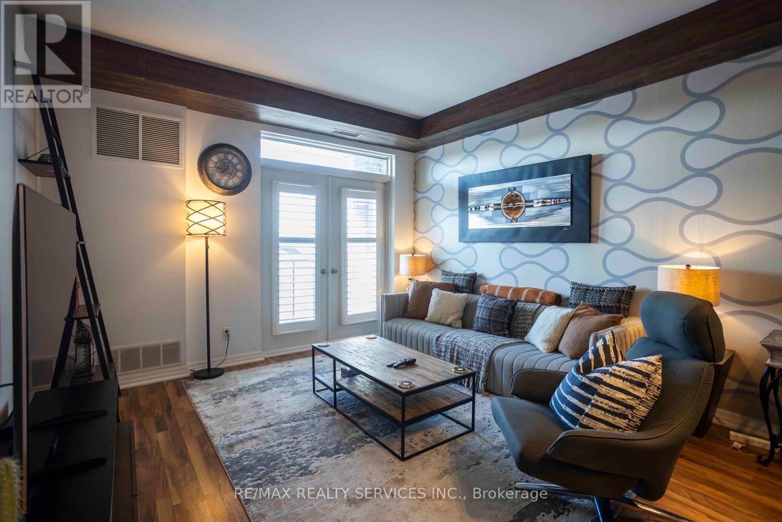 321 - 245 Dalesford Road, Toronto, Ontario  M8Y 4H7 - Photo 9 - W12767916