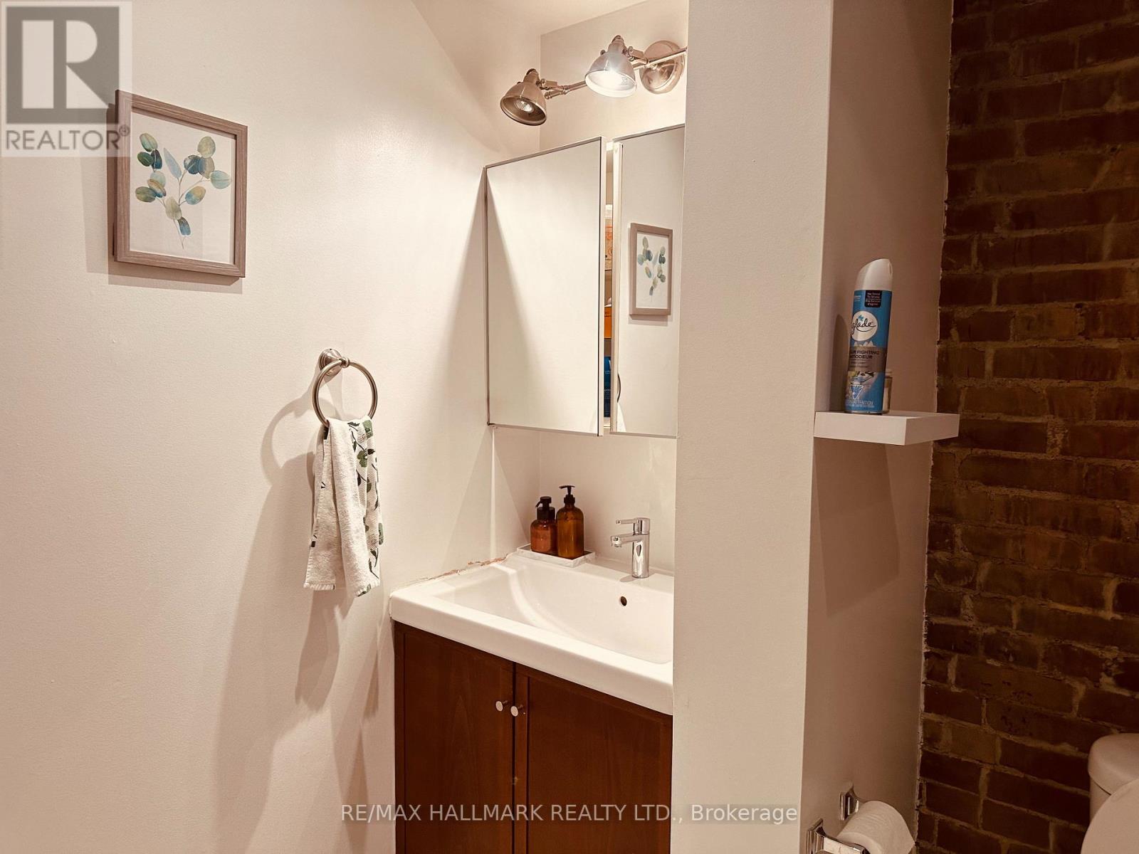 3 - 20 Triller Avenue, Toronto (South Parkdale), Ontario  M6K 3B8 - Photo 16 - W12767954