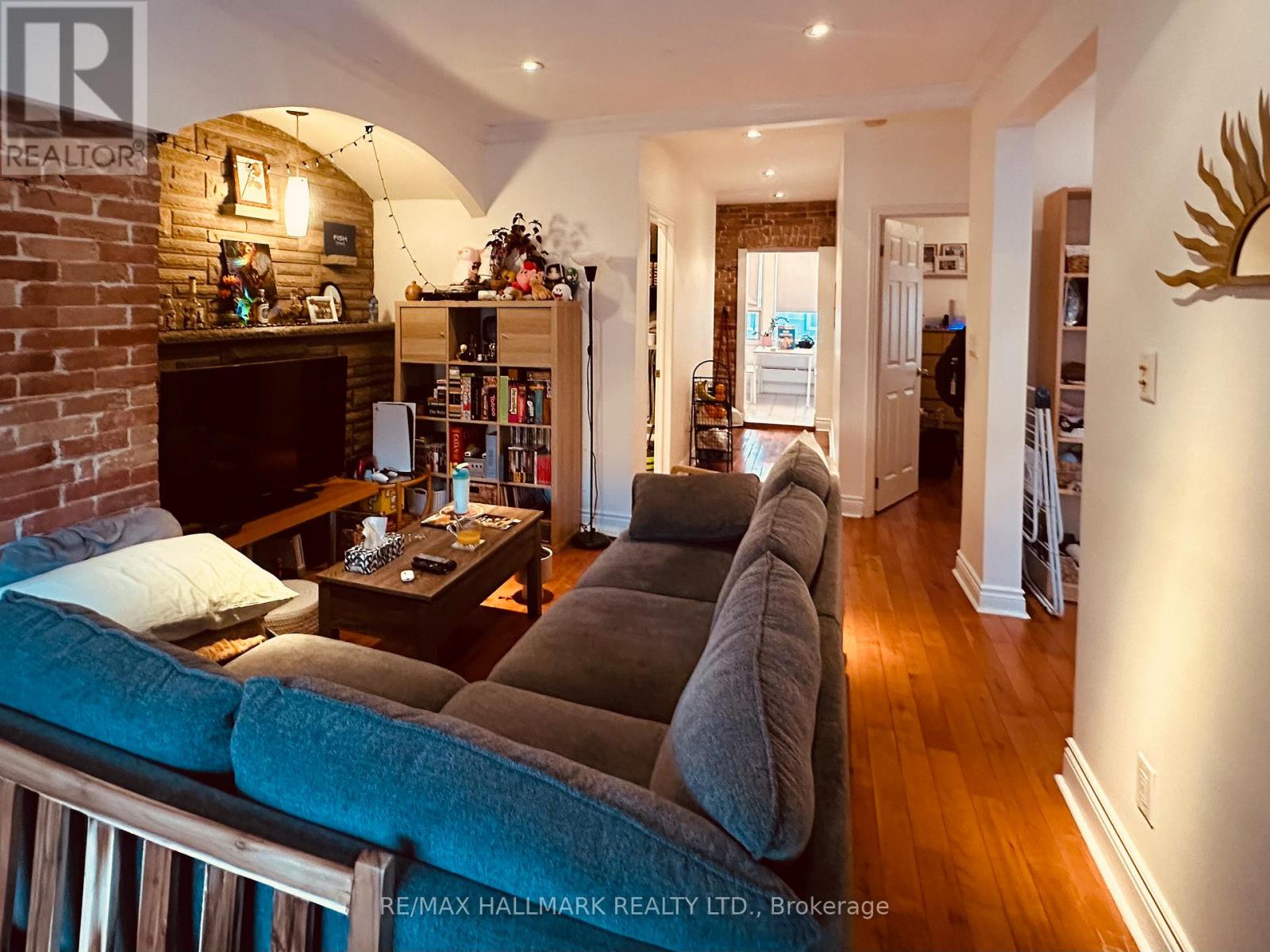 3 - 20 Triller Avenue, Toronto (South Parkdale), Ontario  M6K 3B8 - Photo 6 - W12767954