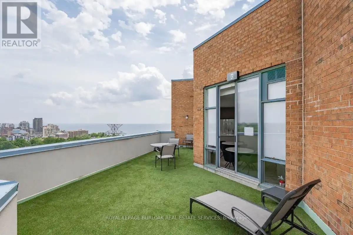 606 - 1276 Maple Crossing Boulevard, Burlington (Brant), Ontario  L7S 2J9 - Photo 32 - W12767960