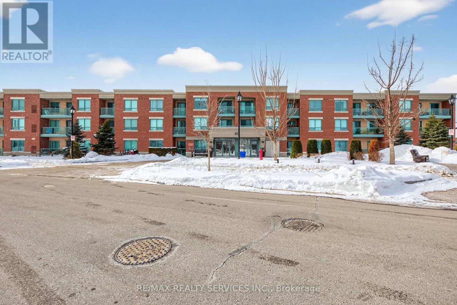 315 - 50 Via Rosedale Way, Brampton, Ontario  L6R 3Z7 - Photo 2 - W12767974