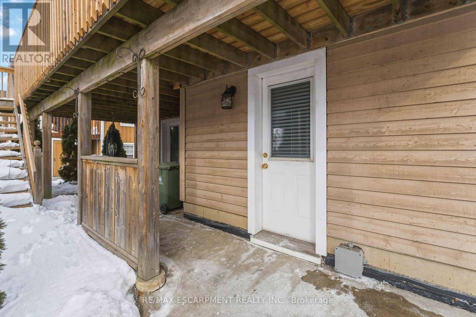 1056 Beach Boulevard, Hamilton (Hamilton Beach), Ontario  L8H 6Z4 - Photo 29 - X12767876