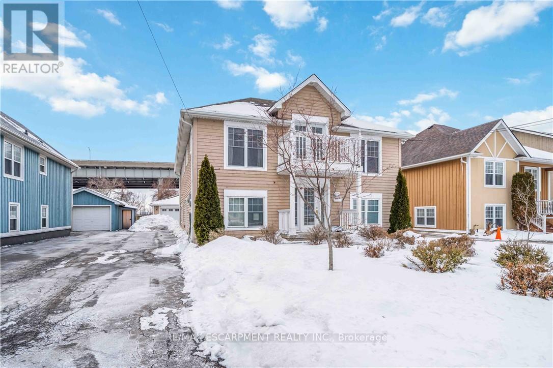 1056 Beach Boulevard, Hamilton (Hamilton Beach), Ontario  L8H 6Z4 - Photo 35 - X12767876