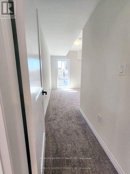 C33 - 142 Foamflower Place, Waterloo, Ontario  N2C 0G9 - Photo 6 - X12767914