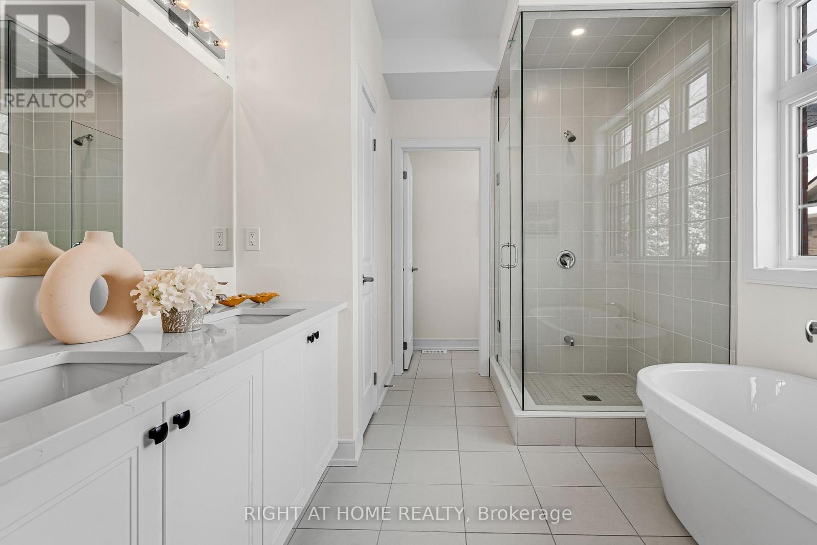 13 East Vista Terrace, Quinte West (Murray Ward), Ontario  K0K 1L0 - Photo 17 - X12767930