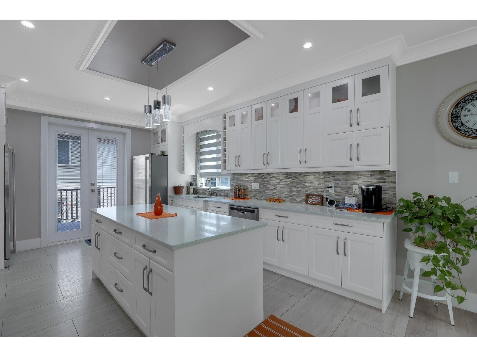 5438 188 Street, Surrey, British Columbia  V3S 6R4 - Photo 10 - R3086854